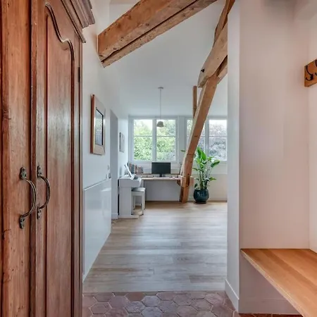 Les Robinsons De Versailles, Et Verdoyant