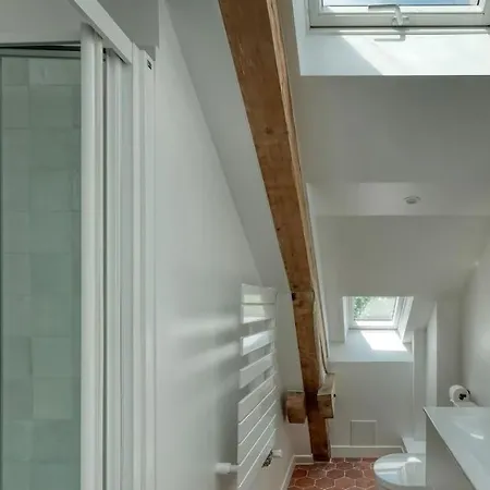 Daire Les Robinsons De Versailles, Et Verdoyant Versay