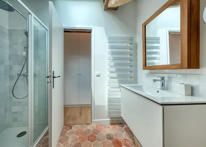 Les Robinsons De Versailles, Et Verdoyant Versailles